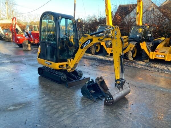 Jcb-8016-Cts-001 JCB 8016 CTS (2015) – Mini Pelle 1,5T – 2 487 h – Entièrement Révisée